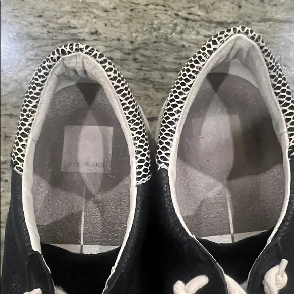 Dolce Vita Zina Sneakers Onyx Embossed Leather - Picture 11 of 11